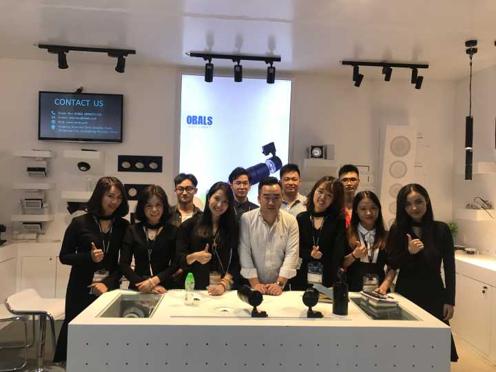 commercial space lighting