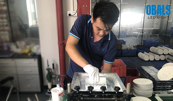 commercial lighting solutions