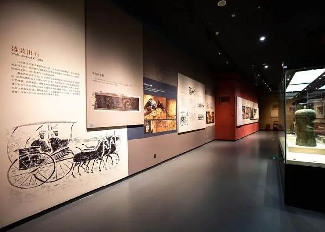 led track lighting for art gallery