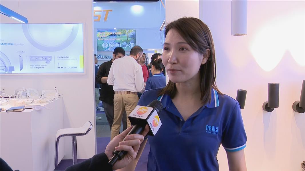 1681454350594175.jpg obals_5.jpg