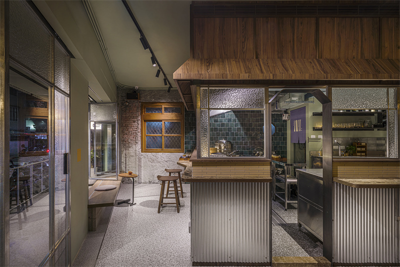 Cabinet Track Lighting