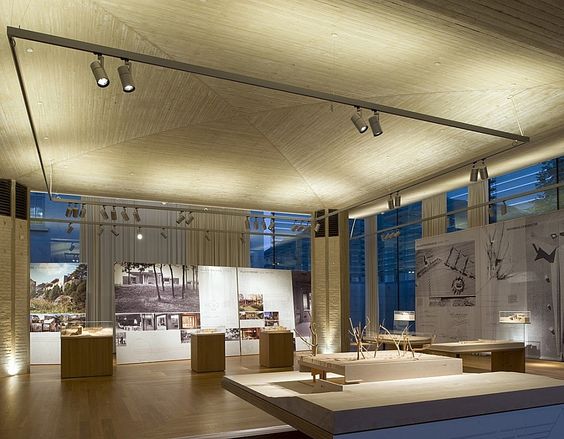 Commercial Linear Lighting