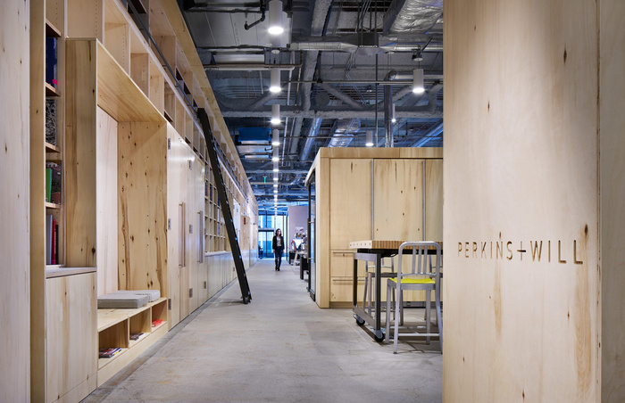 track light suspended