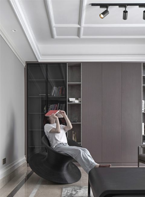 Pendant track lights